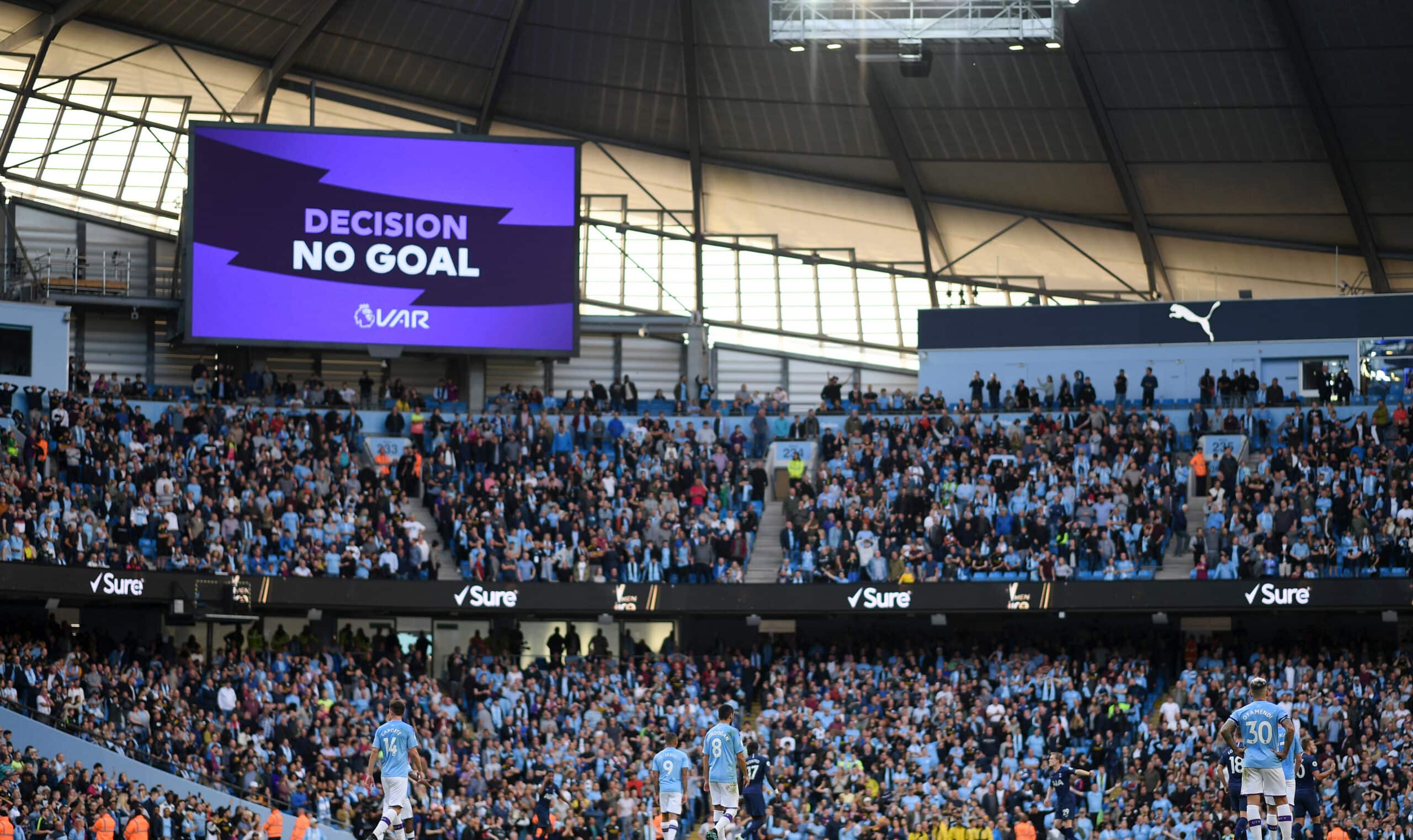 Big Screen digital-signage-manchester-city